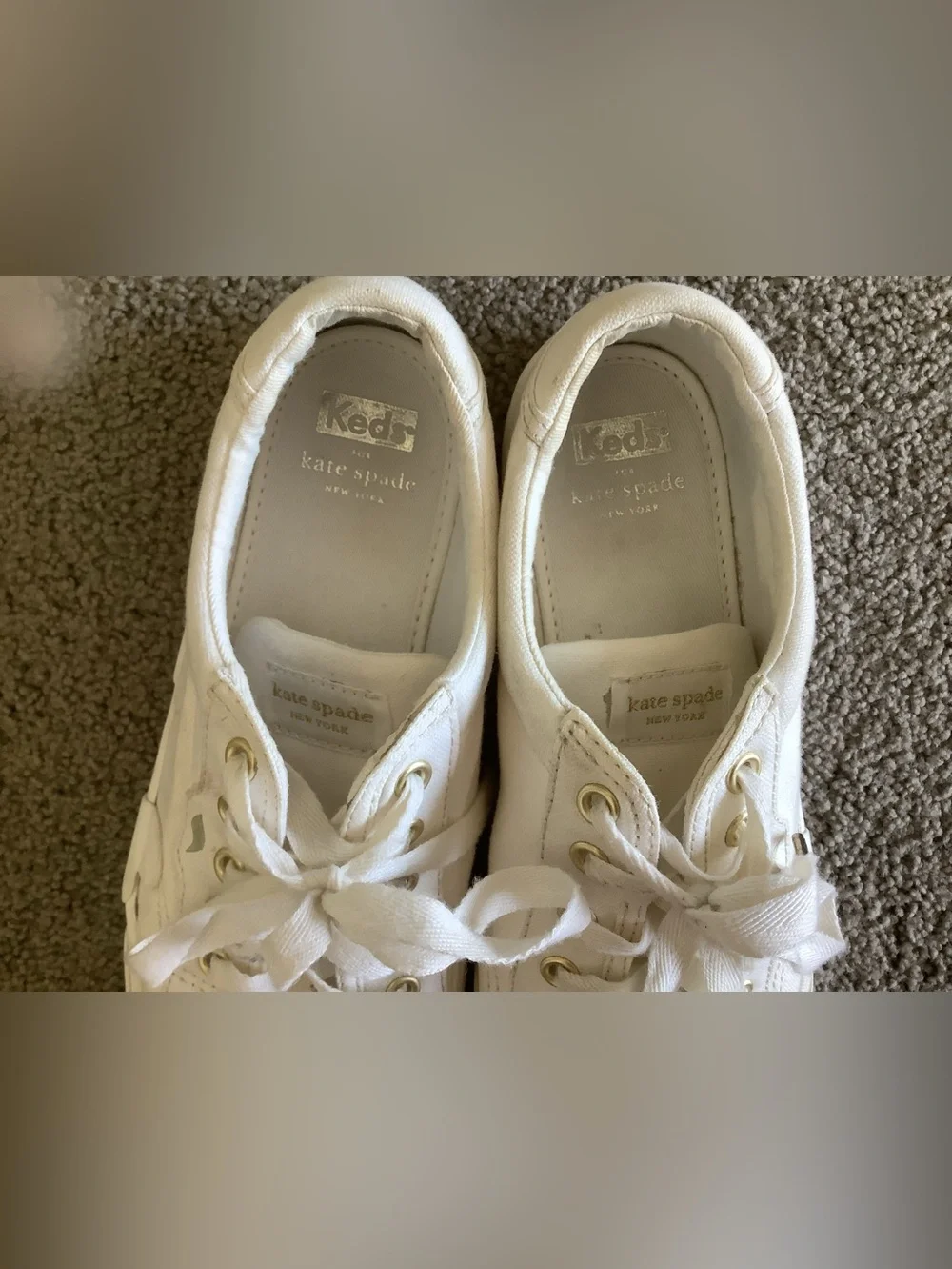 Kate Spade by Keds White Canvas Lace-Up Sneakers with Hearts, size 9.5